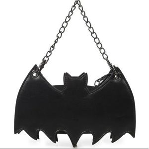 Black Bat-Shaped Chain Shoulder Bag